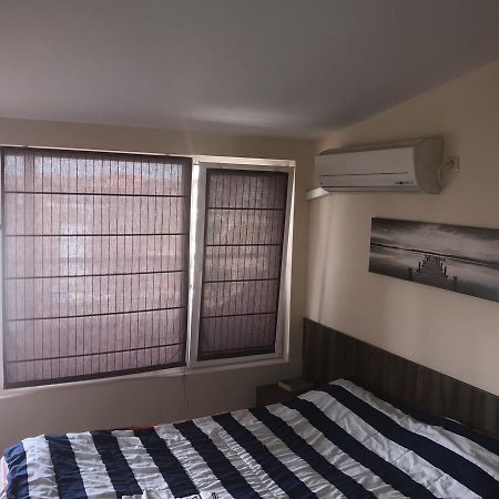 Семеен Комплекс Съни Хаус Aparthotel Несебър Екстериор снимка