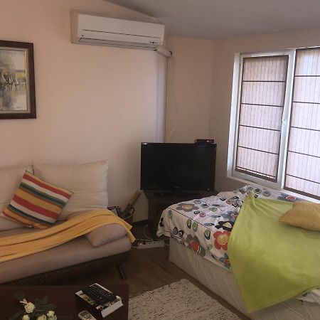 Семеен Комплекс Съни Хаус Aparthotel Несебър Екстериор снимка