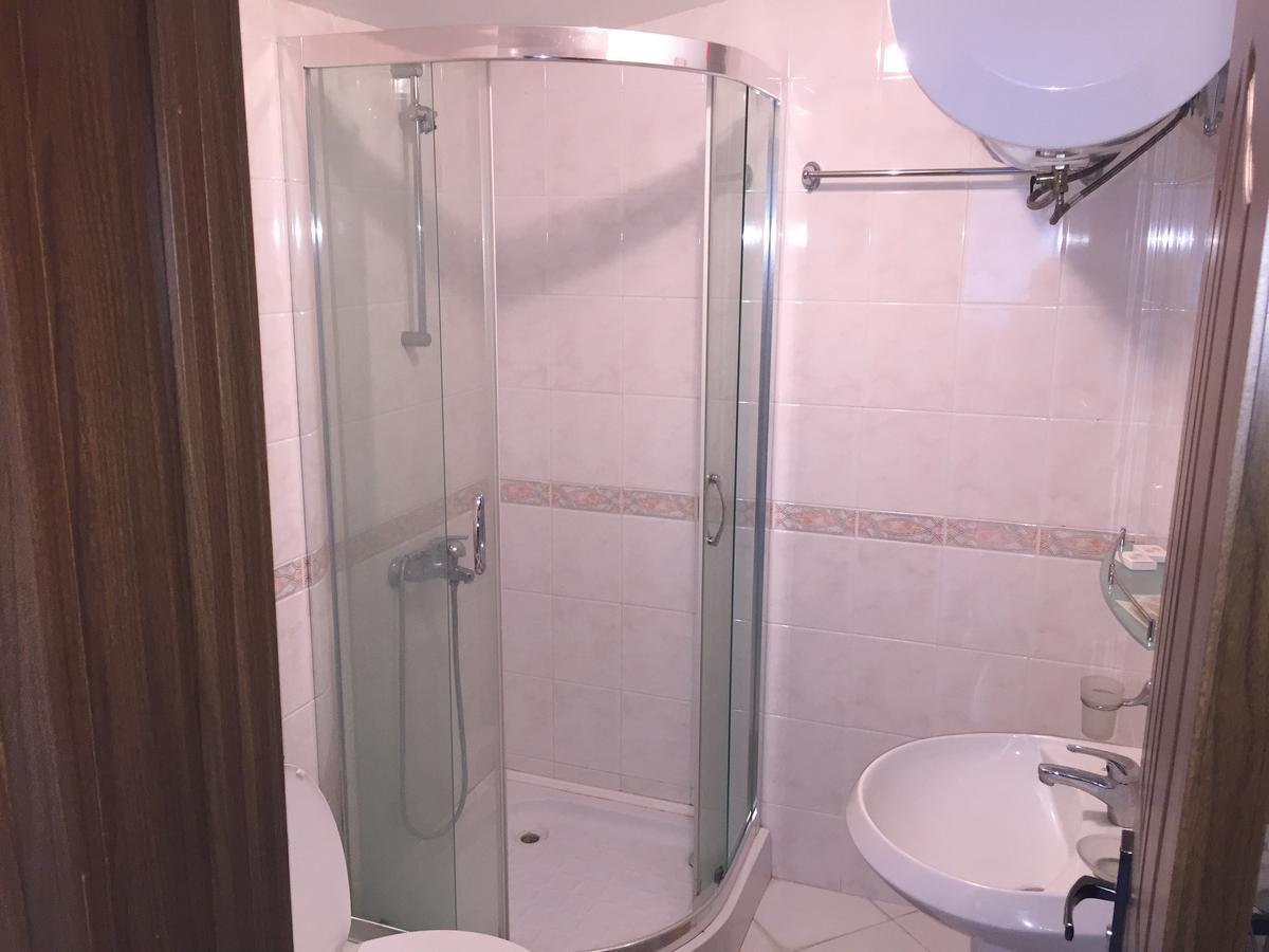 Семеен Комплекс Съни Хаус Aparthotel Несебър Екстериор снимка